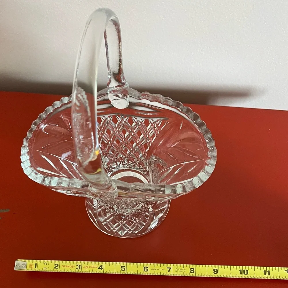 Vintage Princess House Intricate Crystal Clear Glass Basket in perfect condition - Picture 7 of 9